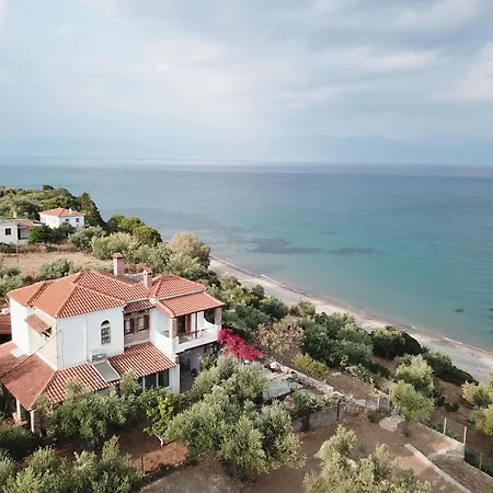 Blue Fox 1 Feriehus *